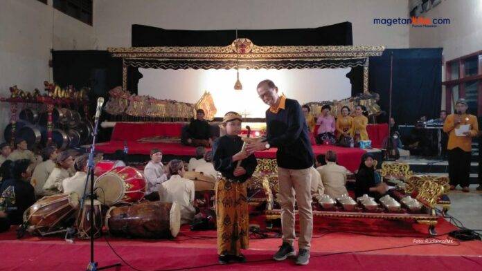 Dalang Cilik Tosan Aji