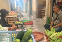 Keterlaluan! Dua Tahun Atap Bocor di Pasar Takeran Magetan Tak Diperbaiki, kalau Hujan Pedagang Tak Bisa Jualan